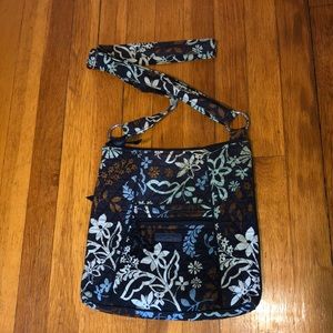 Vera Bradley cross-over bag